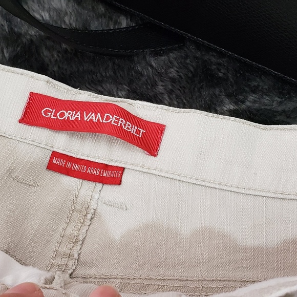 Gloria Vanderbilt Straight Cut Cropped Jeans-8P - Picture 2 of 8